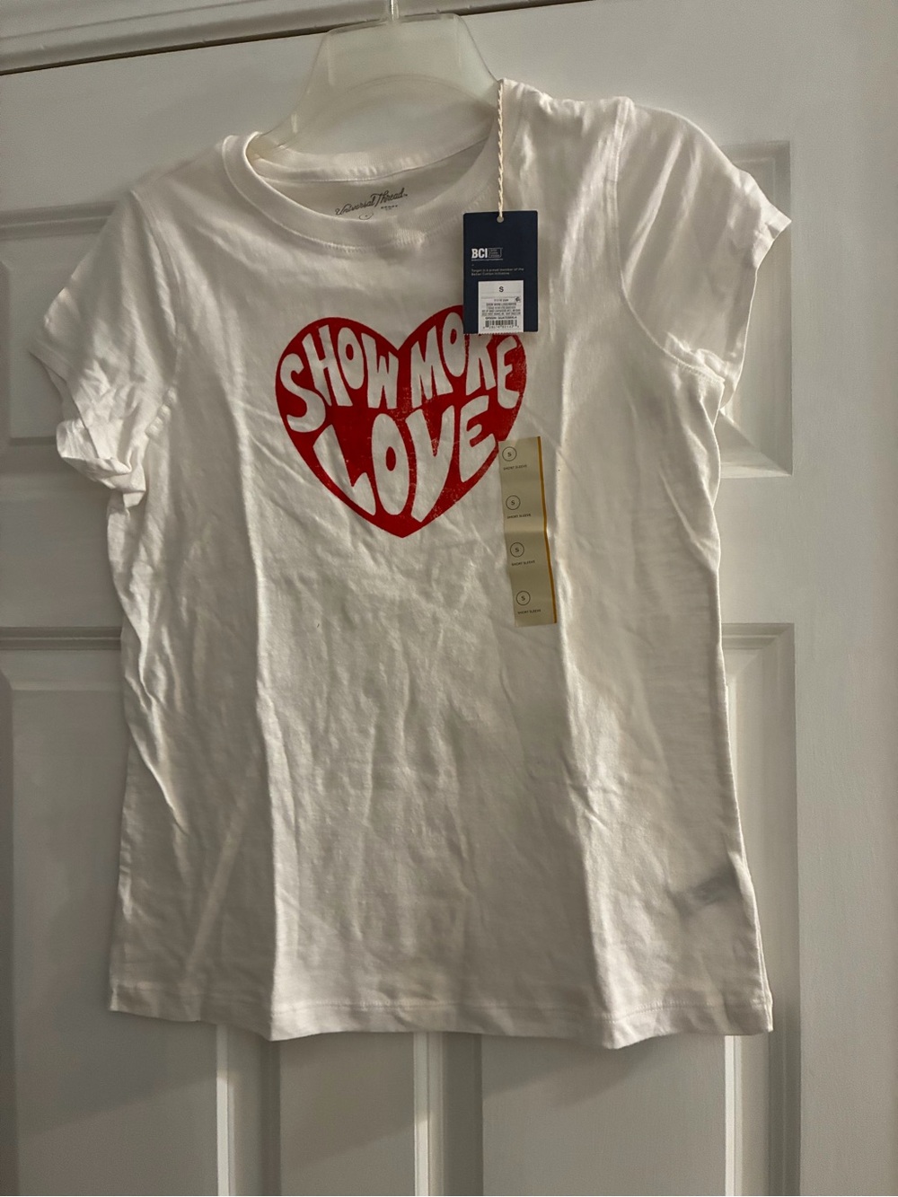 Universal Thread White Short-Sleeve Tee with Red Heart Graphic